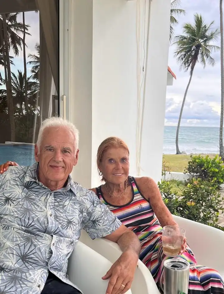 Charles & Ines, owners of Las Canas Beach Retreat
